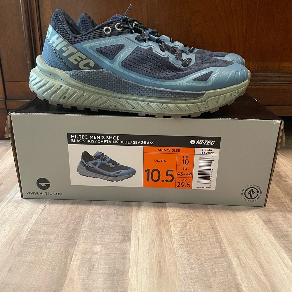 Hi-Tec Navy and Light Blue Sneakers